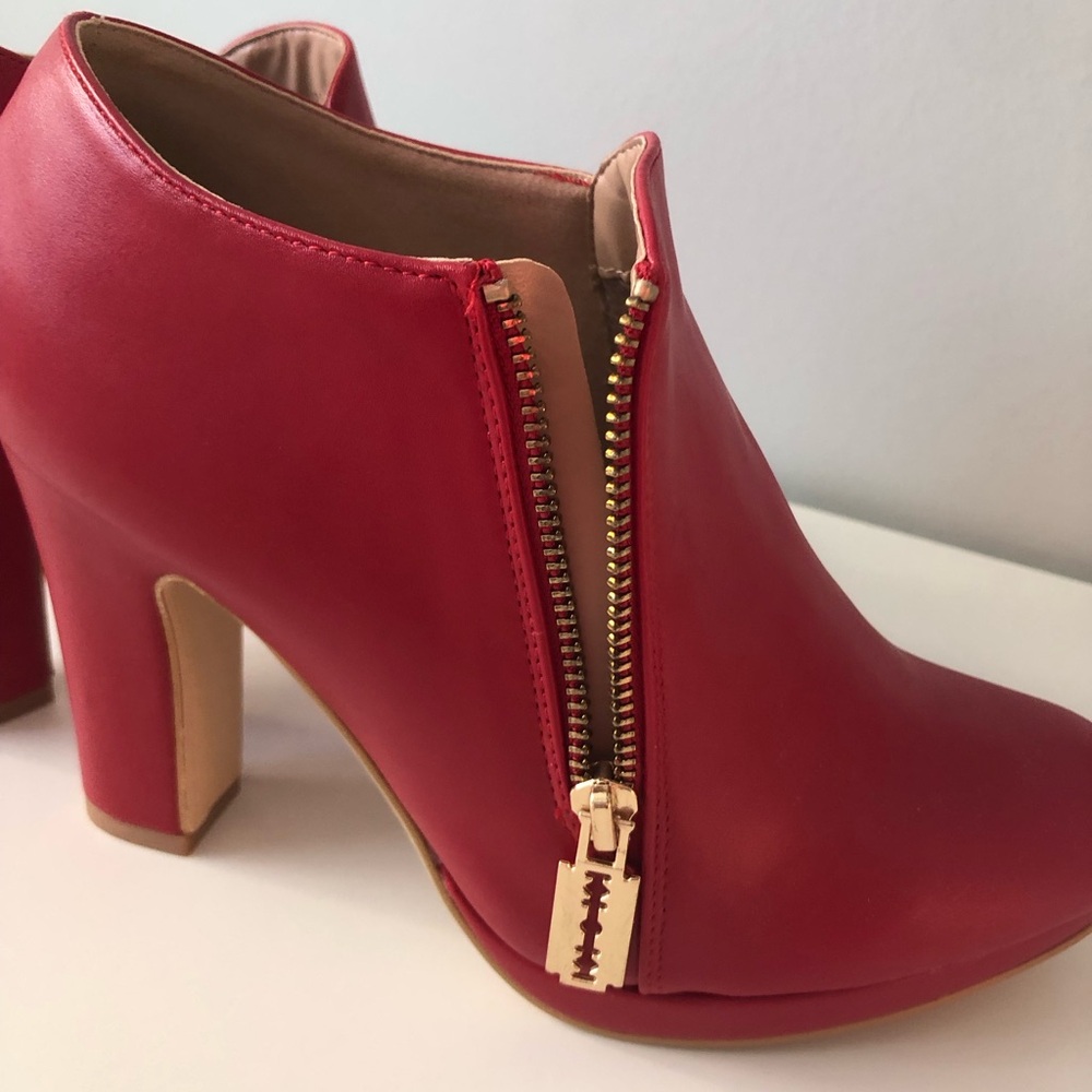 Allegra K Red Heeled Ankle Boots - Picture 8 of 10